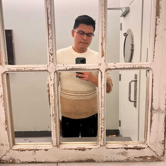 Meet your Posher, Gerardo - Picture 2 of 2